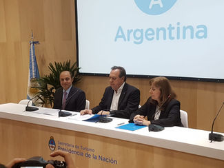 FEHGRA, AHT y la Secretaría de Turismo de Nación firmaron un Acta Compromiso para mantener precios c