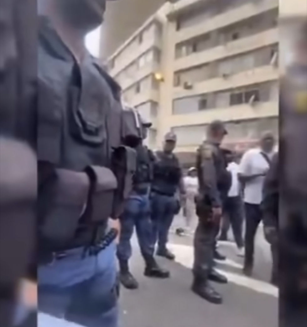 Chaos Erupts in Durban as Paint Assault Disrupts Anti-Illegal Immigration Protest