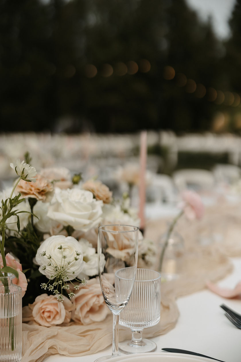 The fox hollow design house wedding image