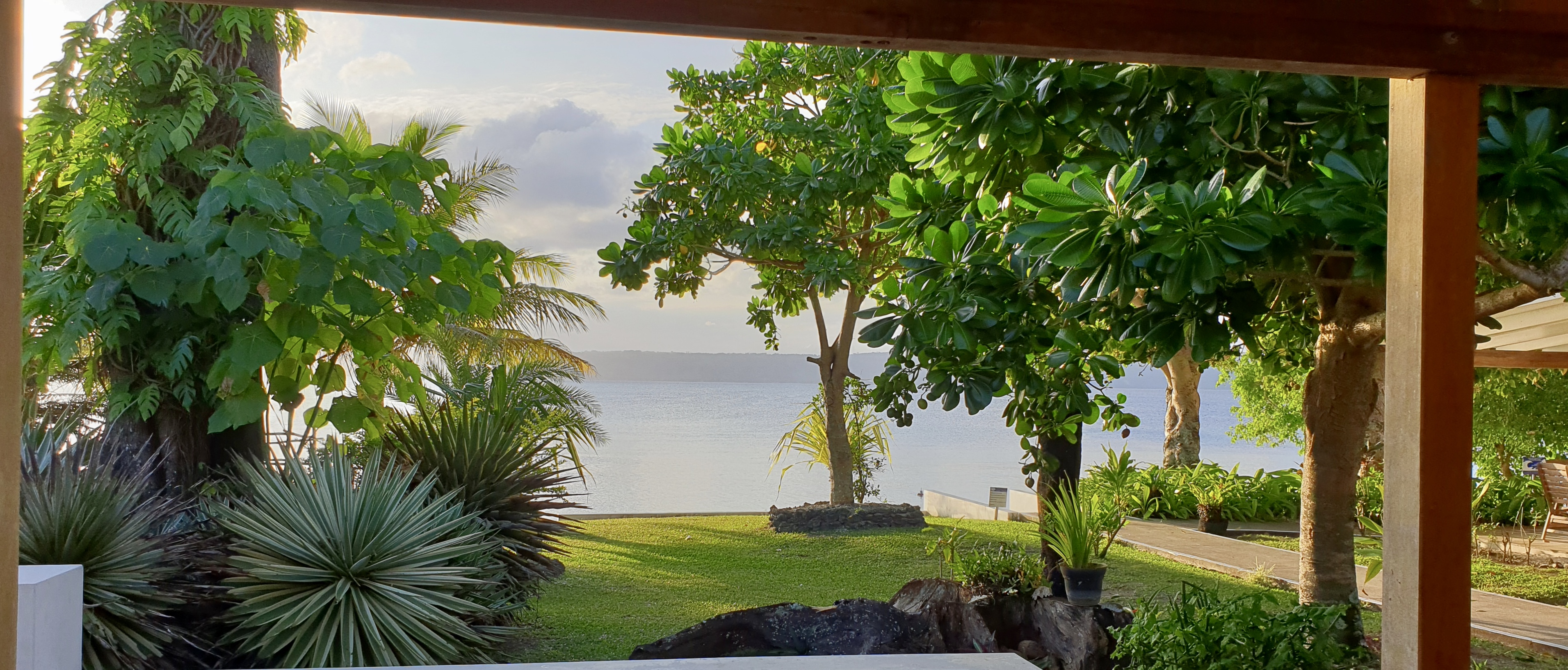 Self Contained Vanuatu Accomodation At Angelfish Cove Villas