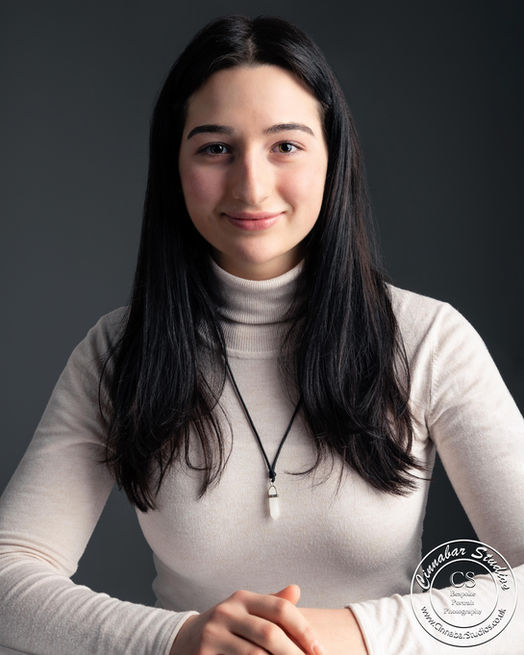 Actress Headshot in Cinnabar Studios