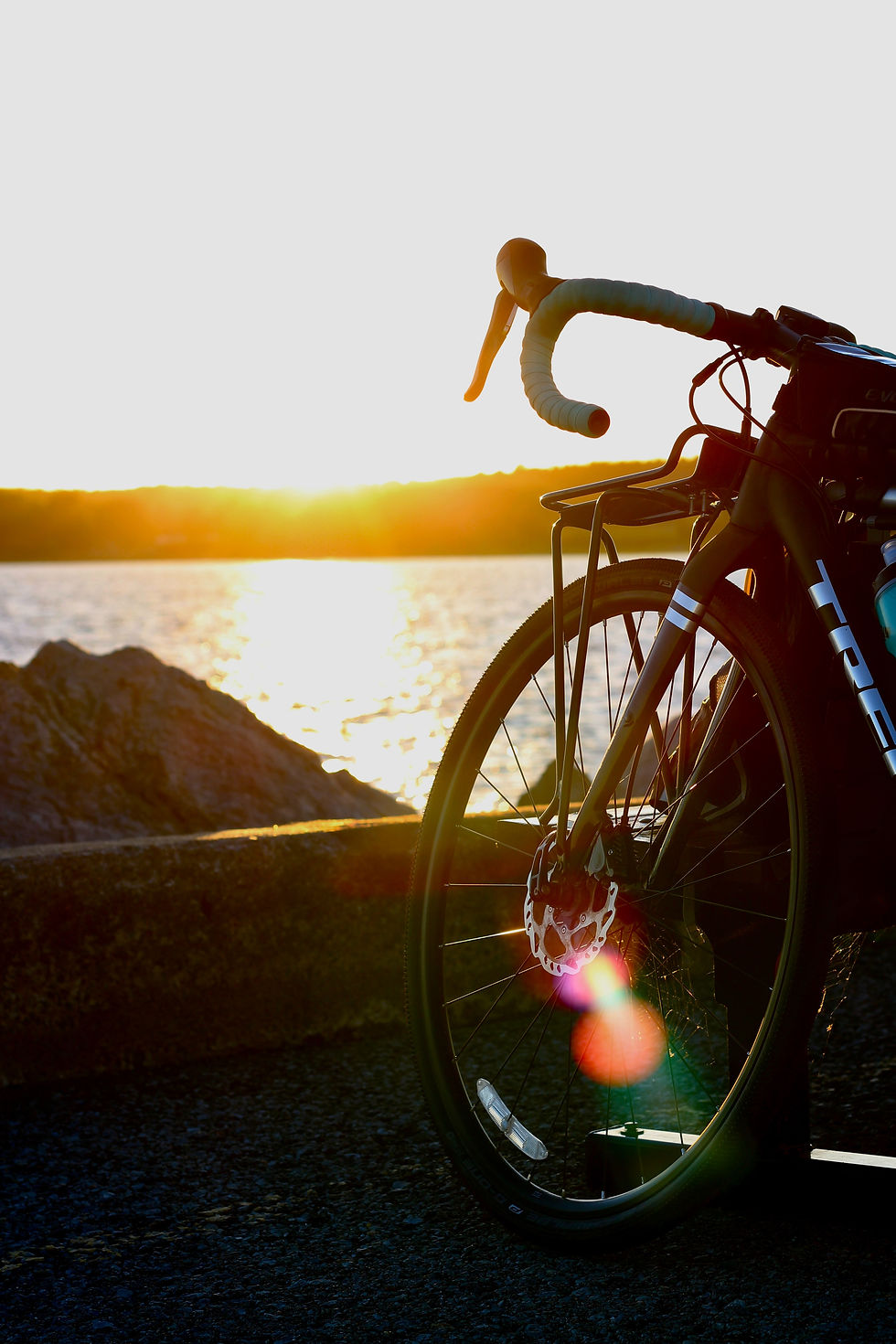 CYCLING & MOUNTAINBIKING