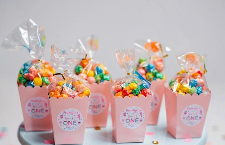 Thumbnail: Custom Themed Popcorn