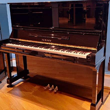中古 ヤマハ U30A 豊かな響きと確かな品質|ピアノプラザ 中古新品 中古 ヤマハ U30A 豊かな響きと確かな品質|ピアノプラザ 中古新品