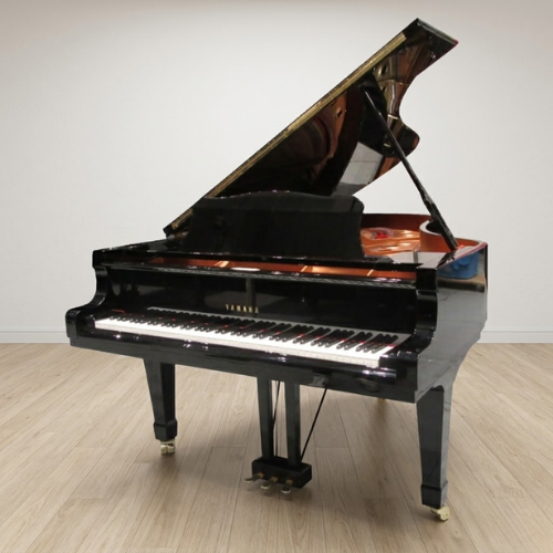 YAMAHA C7L|大空間を圧倒するダイナミズム