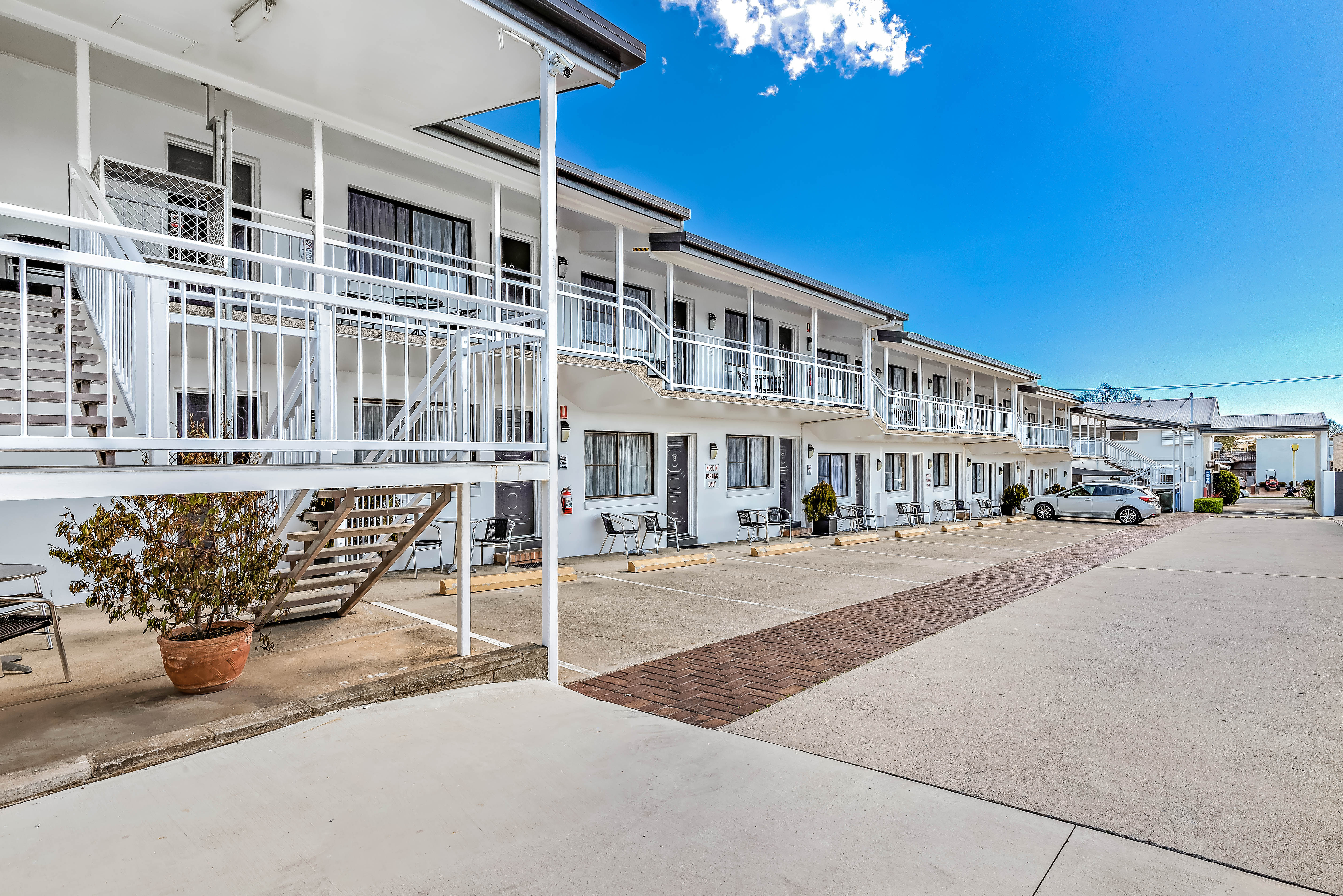 Basic Commercial Property Shoot - Up to 8 Images