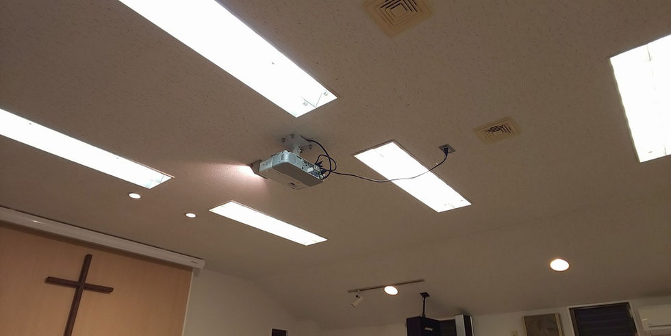 下北沢聖書教会_プロジェクター天吊り.jpg