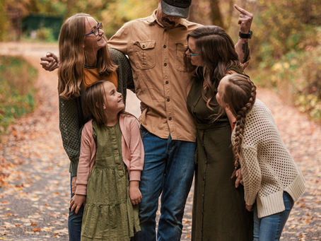 😂 Why I Include Blooper Photos in Every Gallery