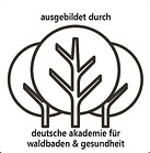 Logo Ausgebildet durch deutsche Akademie für Waldbaden dun Gesundheit