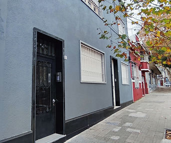 Apartamento PH en La Comercial próximo a Tres Cruces de 32 m²