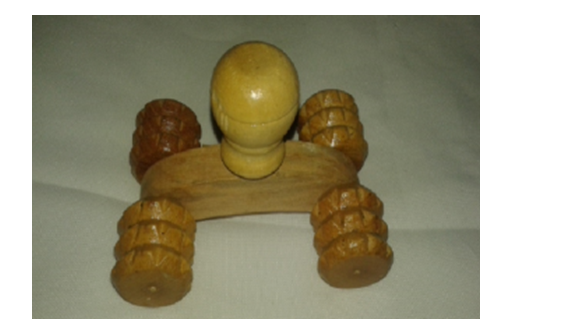 Masajeador de Madera Carrito