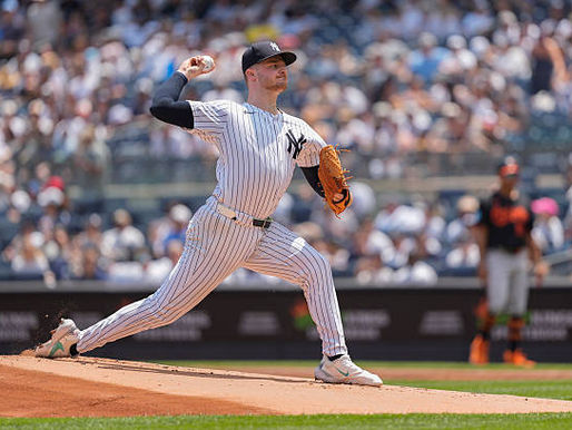 Yankees Dominate Orioles 9-0 Behind Schmidt’s No-Hit Bid and Power Surge