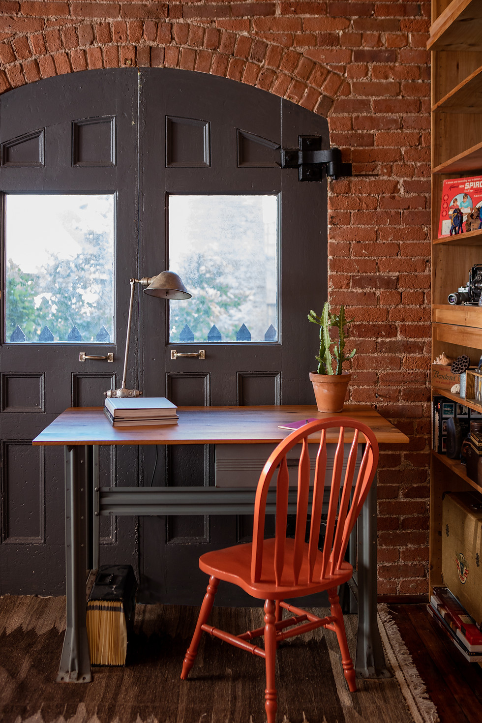 Thumbnail: Industrial Desk