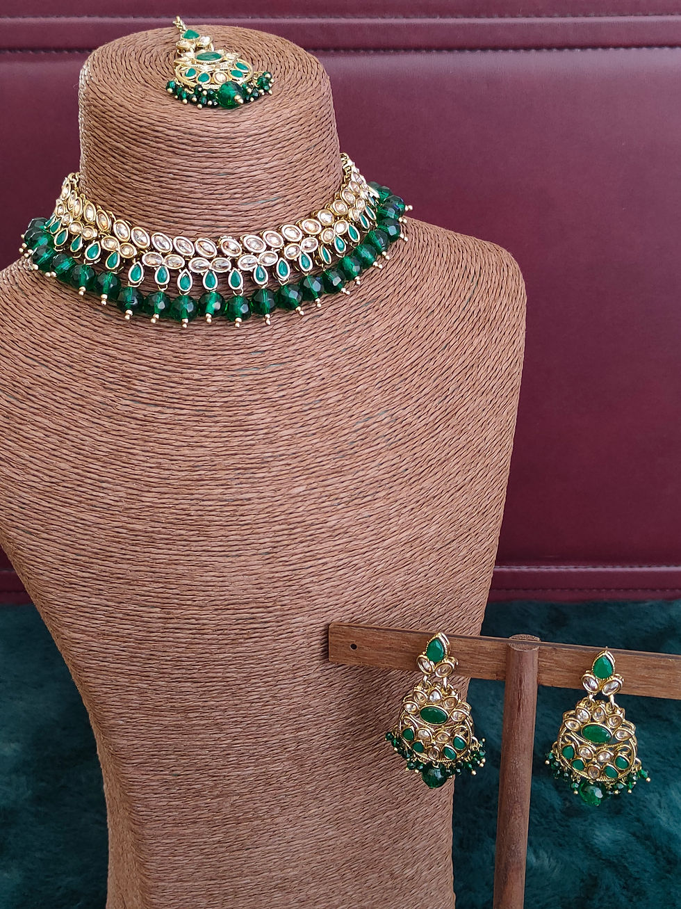 Thumbnail: Siya Chique Kundan Necklace Set