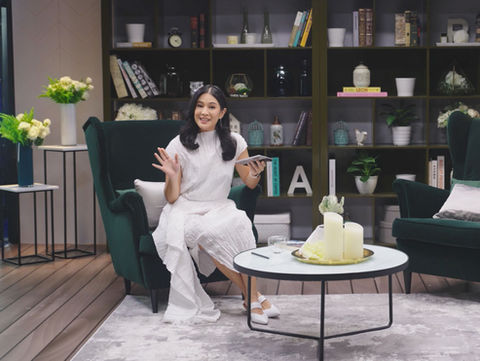 Otto is a professional freelance cameraman based in Jakarta, Indonesia. Hire cameraman in Jakarta Indonesia for your video production and filming project.