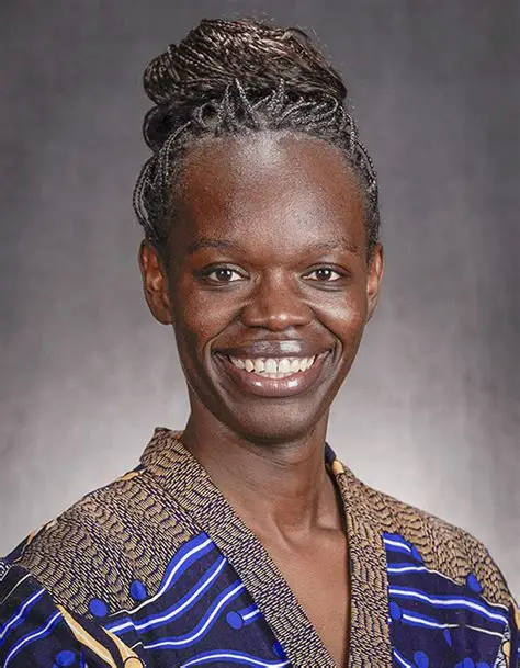 Huldah Momanyi-Hiltsley