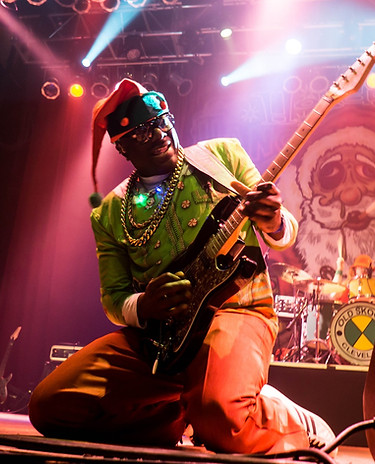 guitar-solo-1115265_1920.jpg