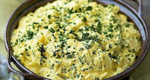 saladas de ovos