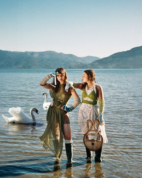 CAAMAÑO & AMEIXEIRAS