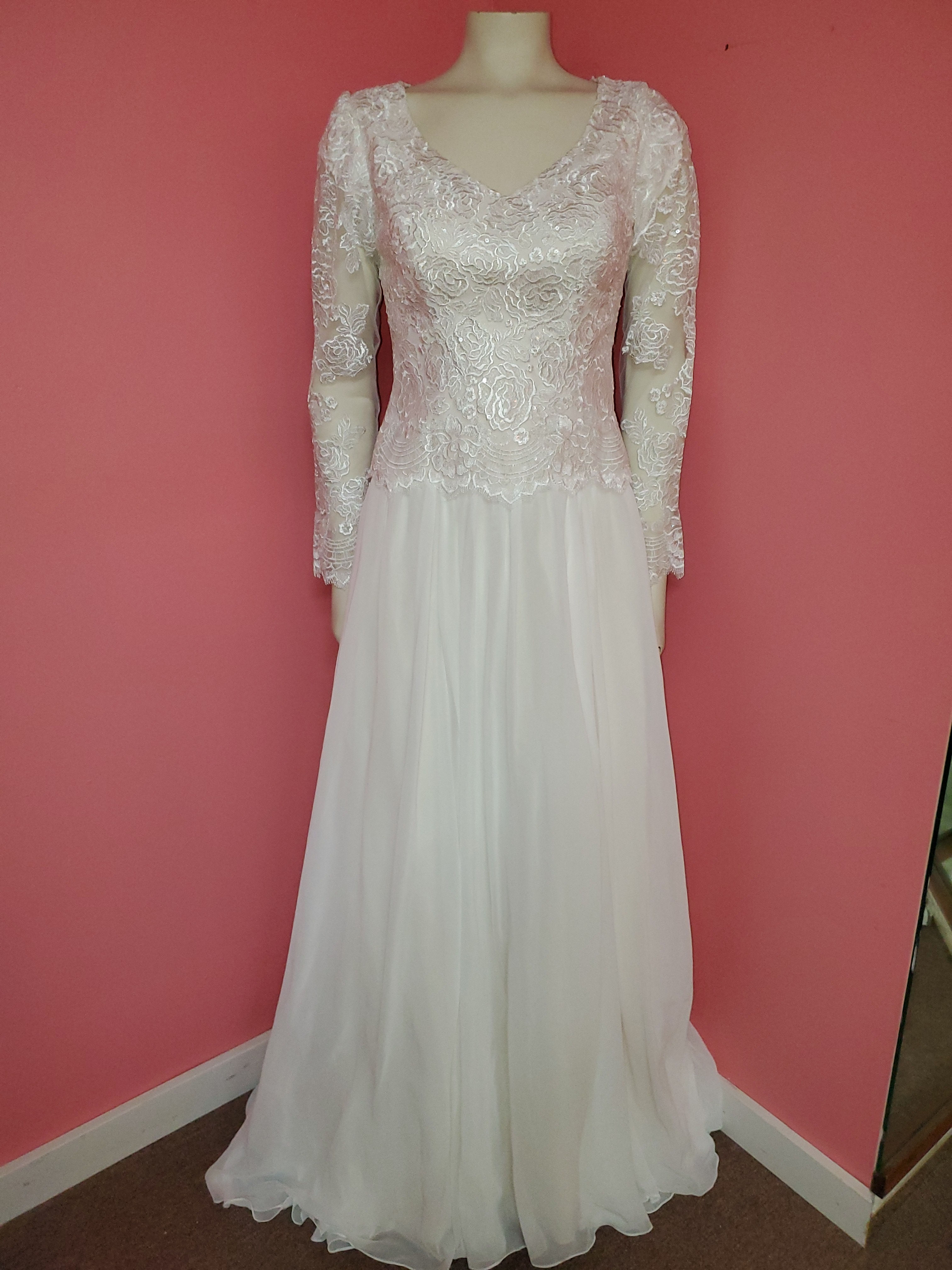 NWT Allure Bridal size 8