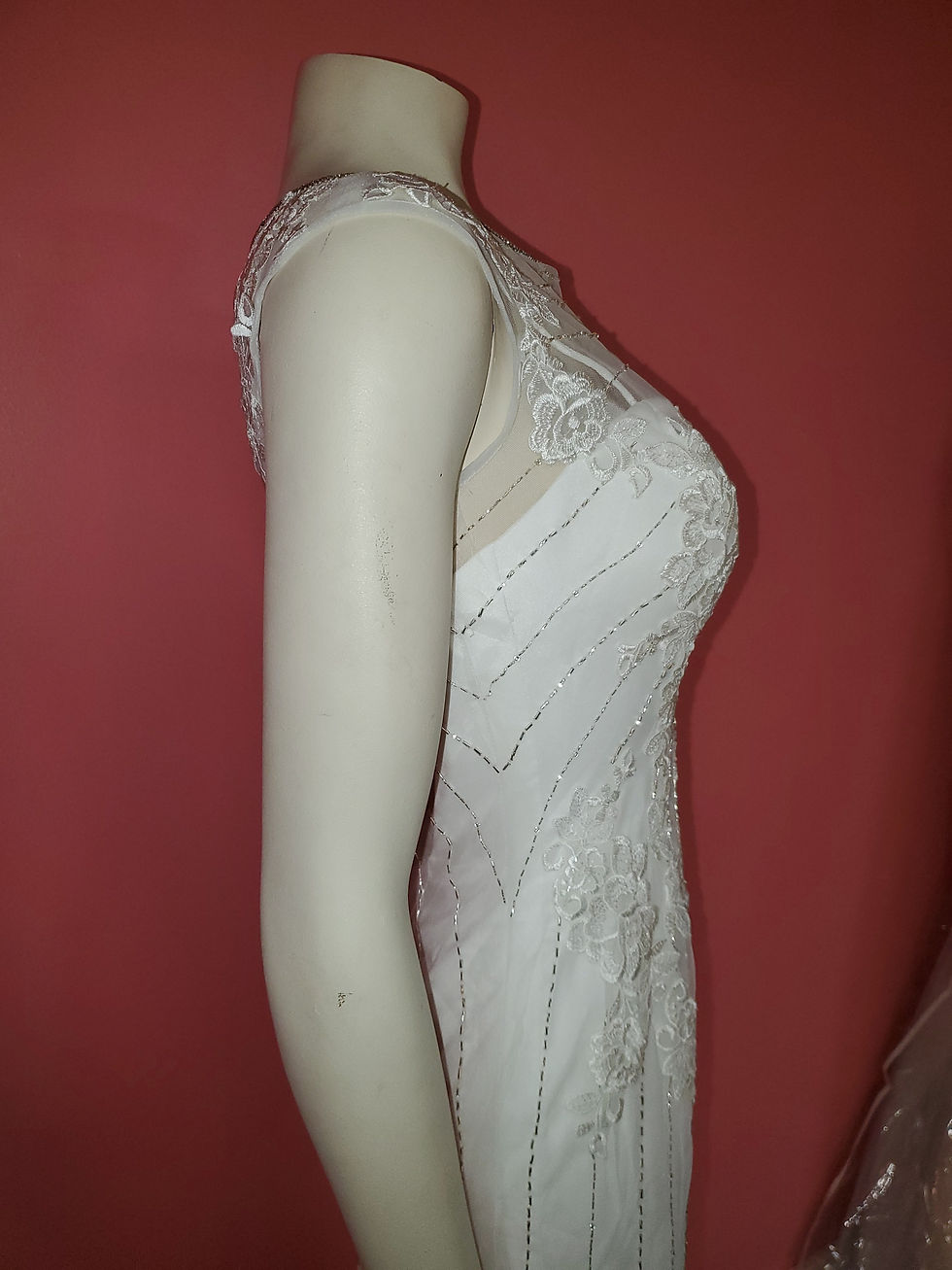 Thumbnail: NWT Da Vinci size 4