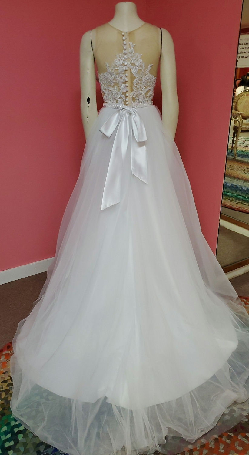 Thumbnail: Wedding dress size 4