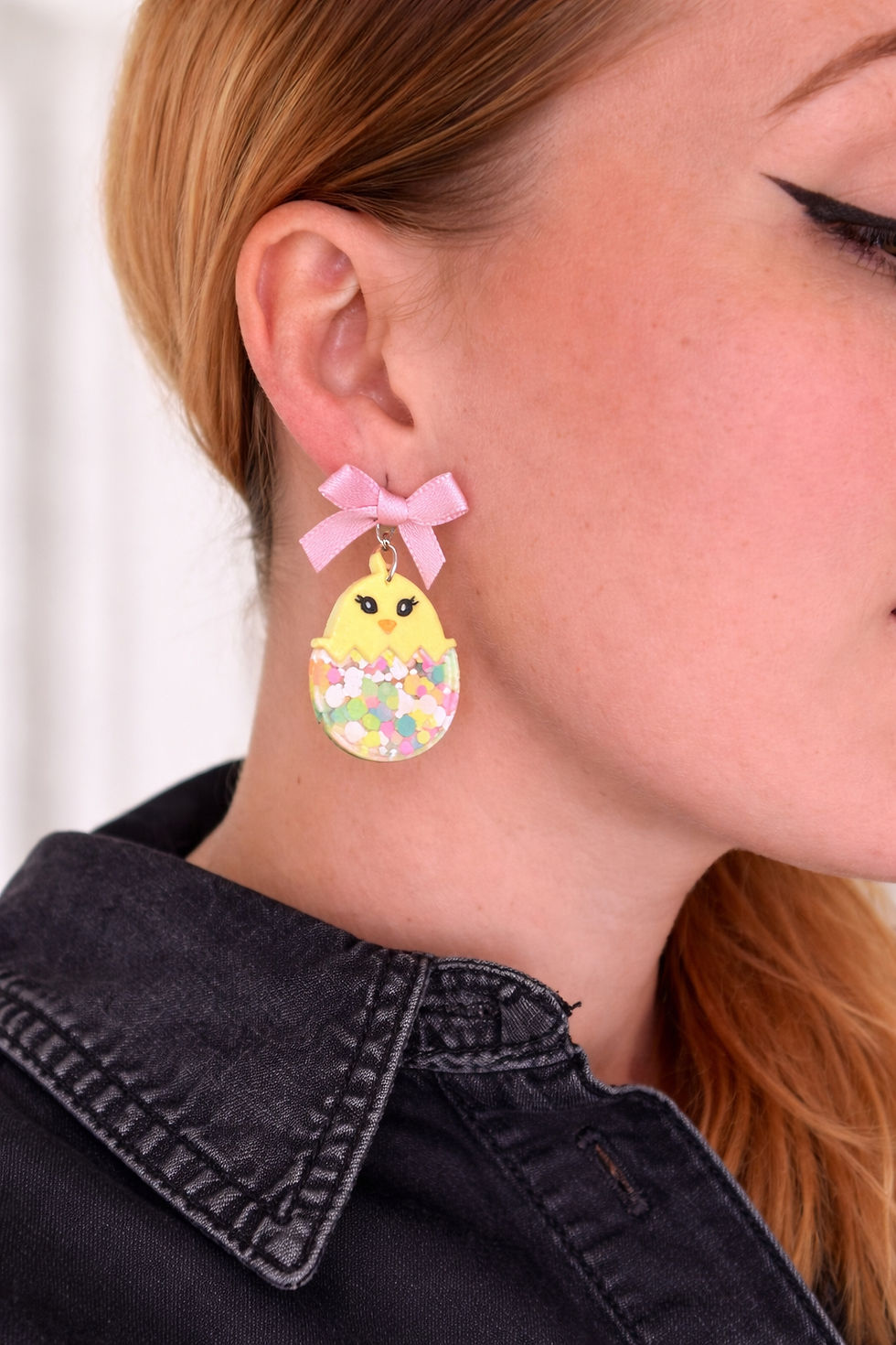 Thumbnail: Easter Chick Egg Earrings 
