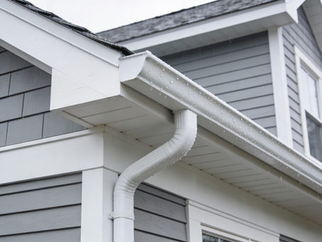 Why Seamless Gutters Are a Smart Choice for Your Home