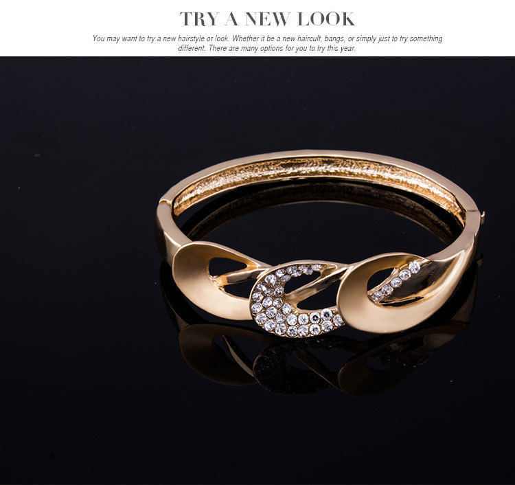 Miniatura: Personalized Four-piece Alloy Necklace And Earrings