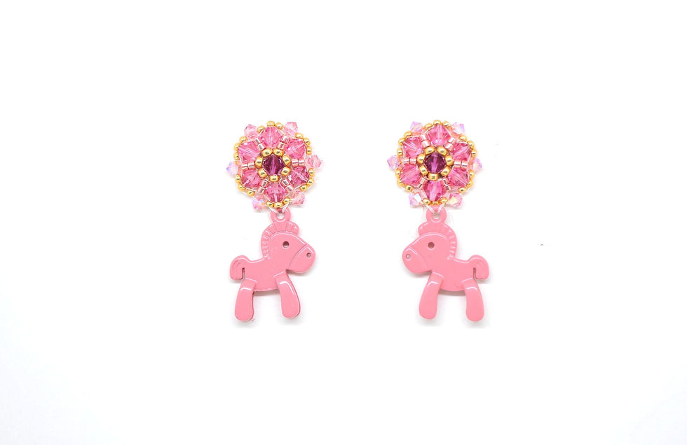 rosa Ohrring mit Pony