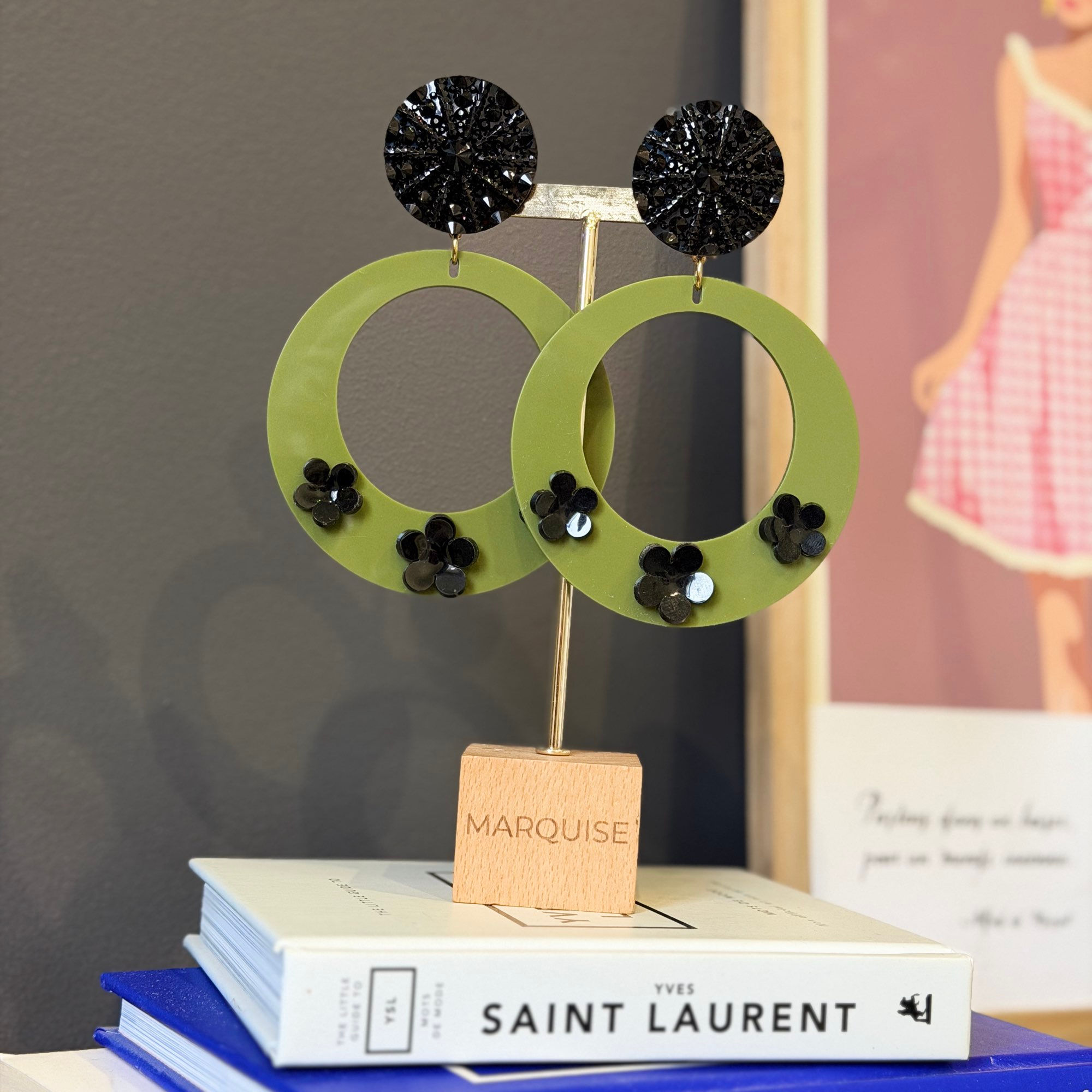 Amarena- kaki & Noir 