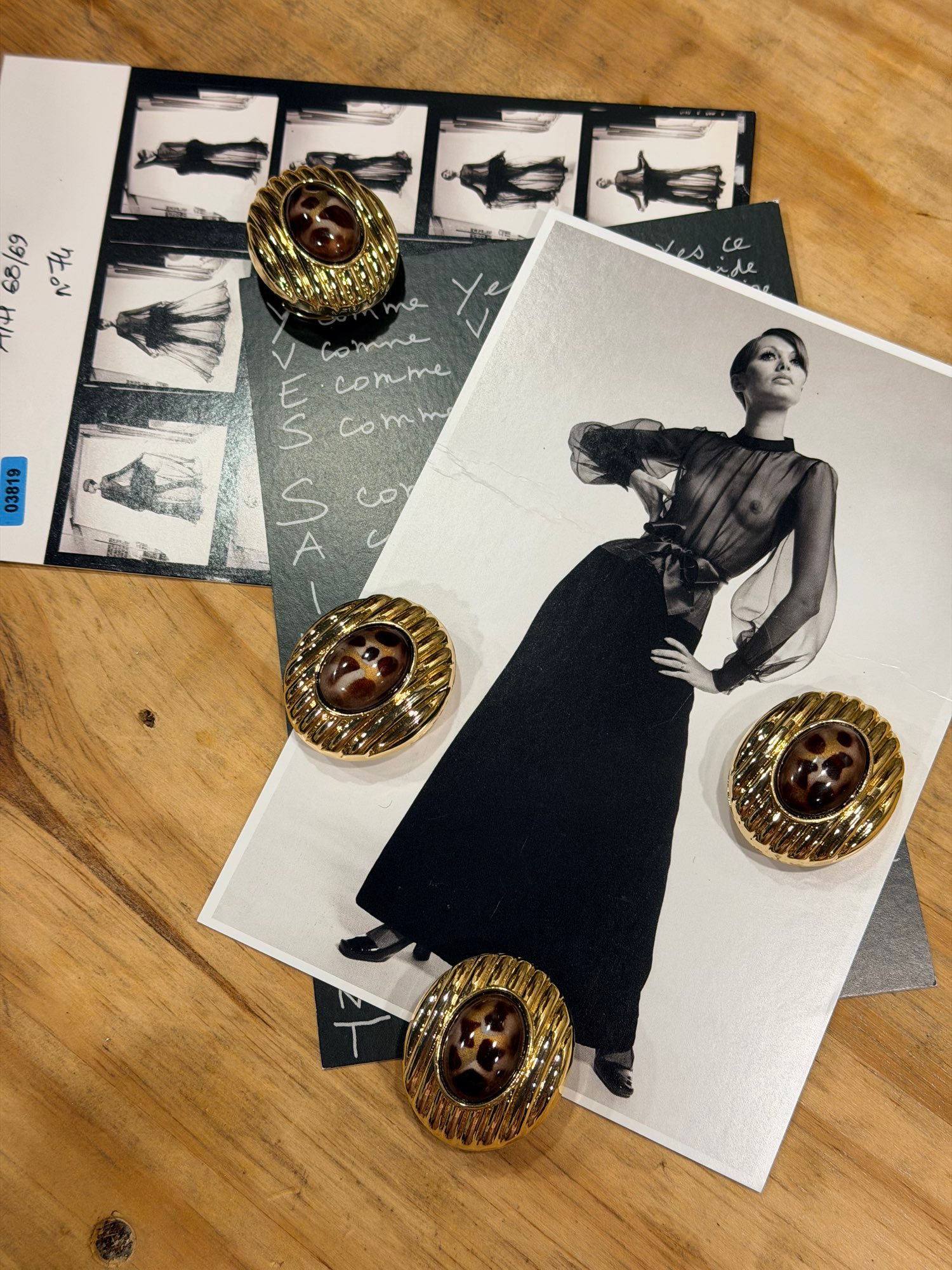 Léopoldine, noir écaille