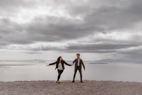 Couple's bridal portraits on top of a mountain Skagit trail PNW