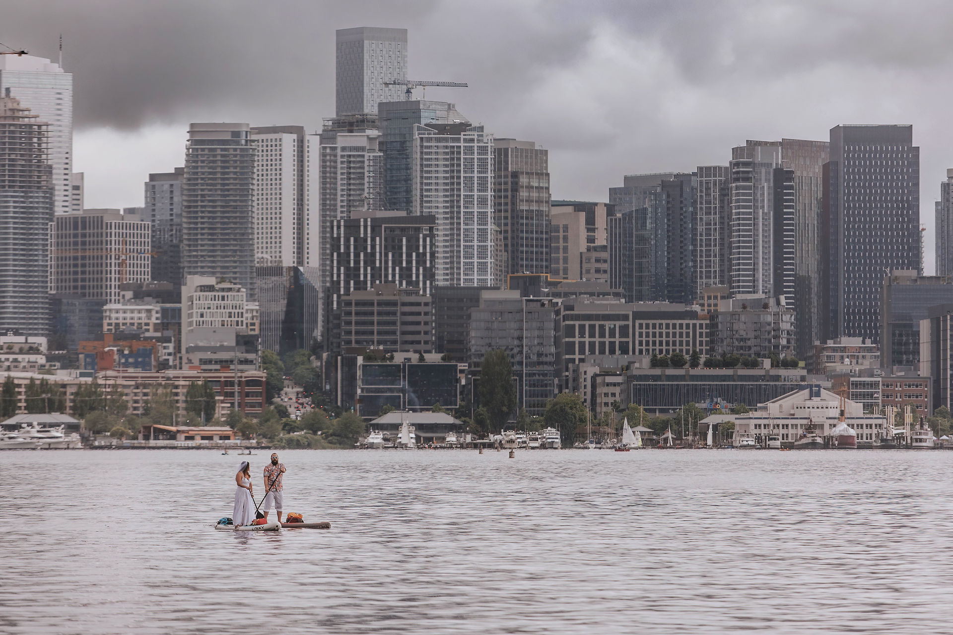 Paddleboard on South Lake union wedding 