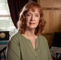Writer: Amanda Llewellyn