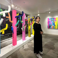 「In the Window」OPEN