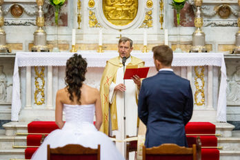 Egyházi esküvői fotózás Esztergomi Bazilikában