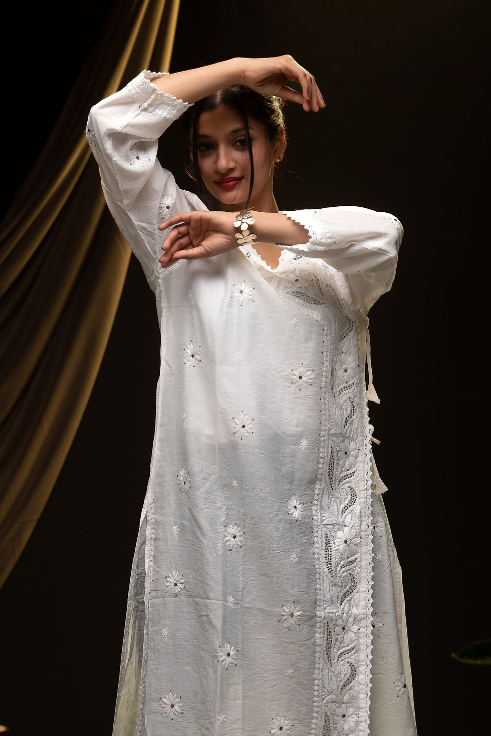 Thumbnail: chikenkari Kurti