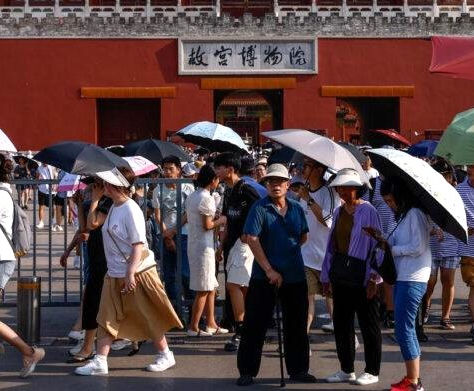 China registra olas de calor récord en temporada de inundaciones: Llegaron a los 43,1 grados centÃgrados