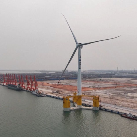 China envía al mar la mayor turbina eólica flotante del mundo: energía para 24 mil hogares