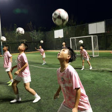China presenta plan para impulsar desarrollo de fútbol y entrenamiento de jóvenes