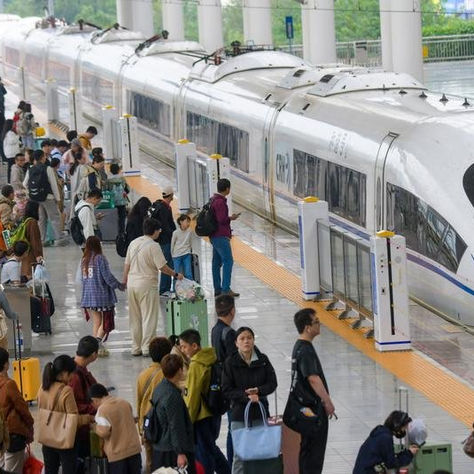 Récord en China: Viajes de pasajeros de tren llegaron a los 4.2 millones en primeros 11 meses de 2025