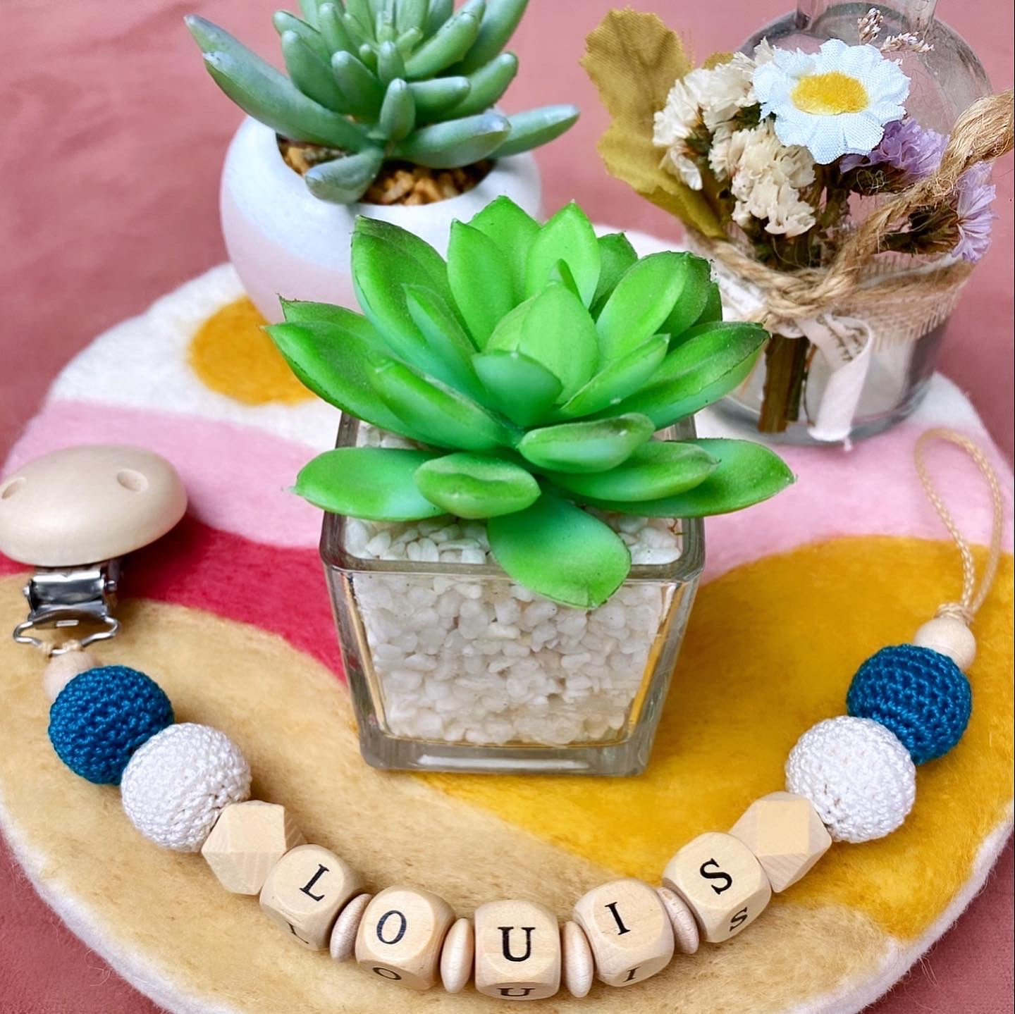 Attache tétine personnalisée / doudou personnalisé ivoire et navy