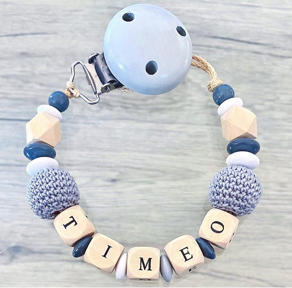 Attache tétine / doudou personnalisé gris moyen et gris foncé