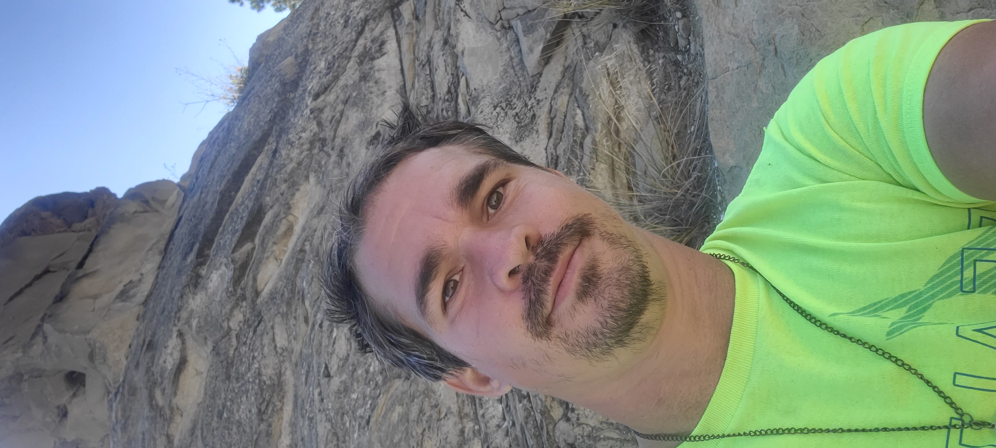 Writer: goldenxteacher