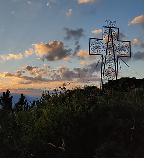Sonnenaufgang Mondspitze_edited.jpg