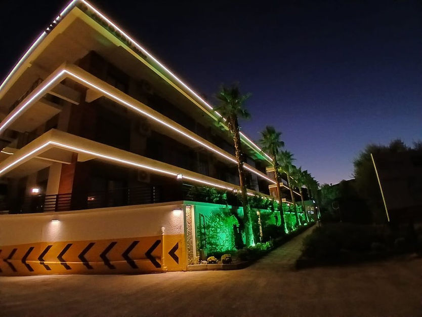 İsse Design, izmir Torbalı alüminyum doğrama, cam balkon, cam tavan, kış bahçesi