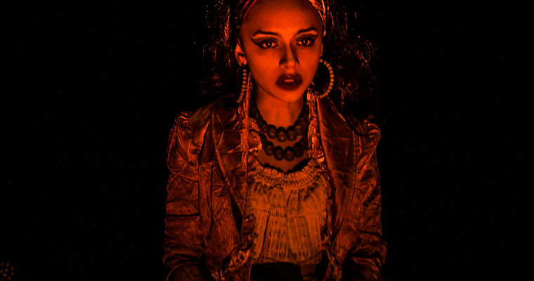 FOTO 1 - Espetáculo Guiomar.jpg