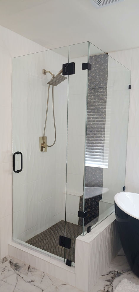 glass shower door installation in Kingwood, Texas