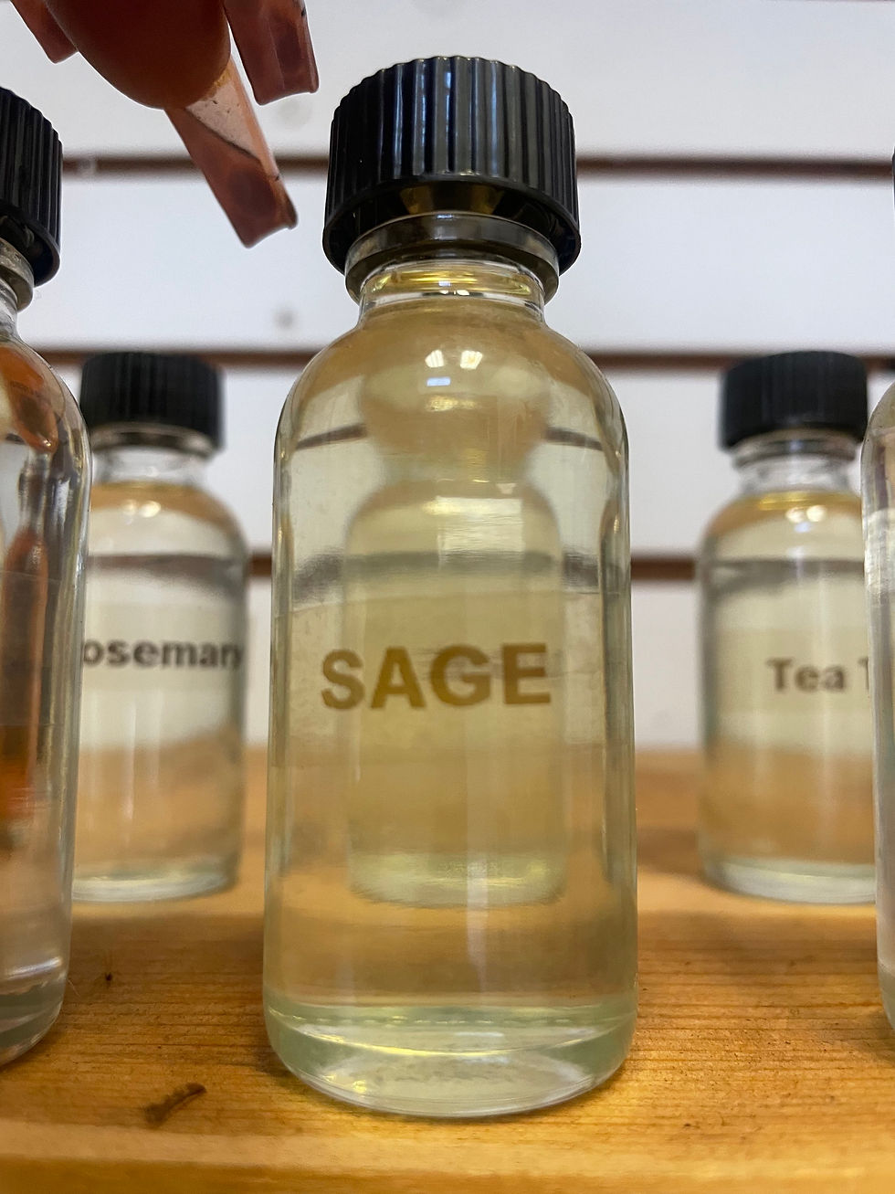 Thumbnail: Essential Oils 